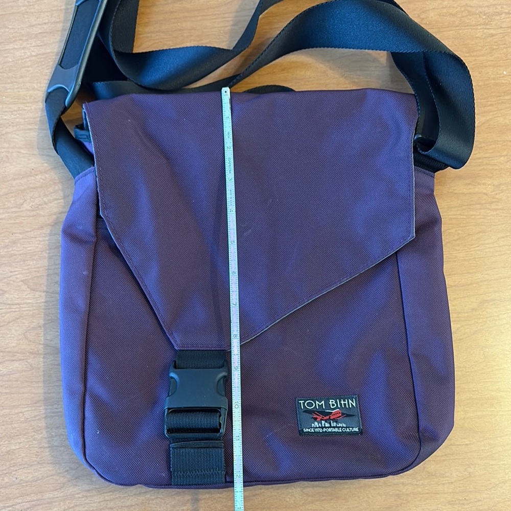 Tom Bihn Medium Cafe Bag